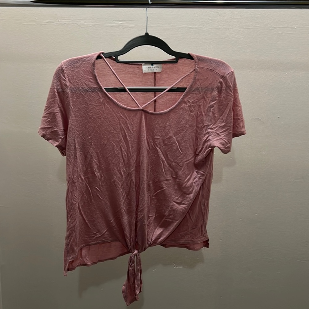 Threads studio top. Size medium. Used condition